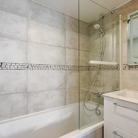 Aparthotel Les D'orly, Evasion A 15 Min De Paris