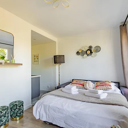 Apartmanhotel Les D'orly, Evasion A 15 Min De Paris