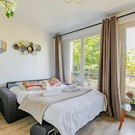 Apartmanhotel Les D'orly, Evasion A 15 Min De Paris