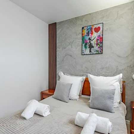 Aparthotel Urban évasion à 15 Min De Paris 3*